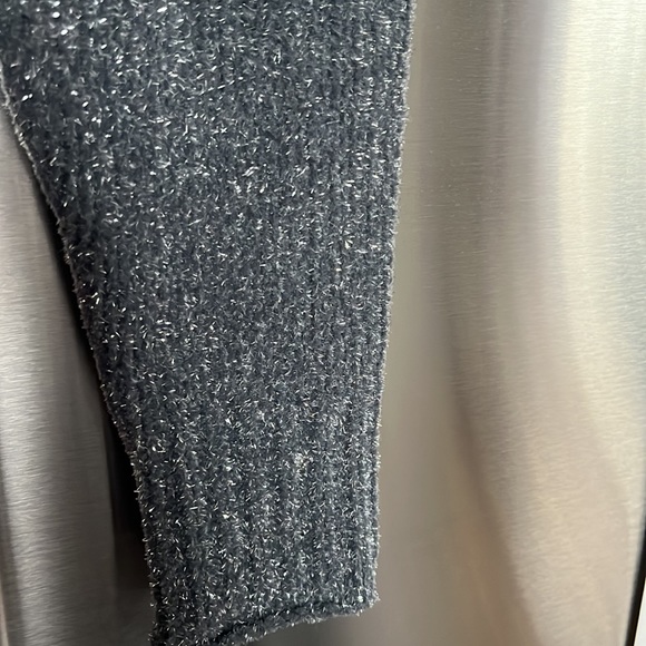 ZARA CROPPED SWEATER NWOT - Picture 6 of 9
